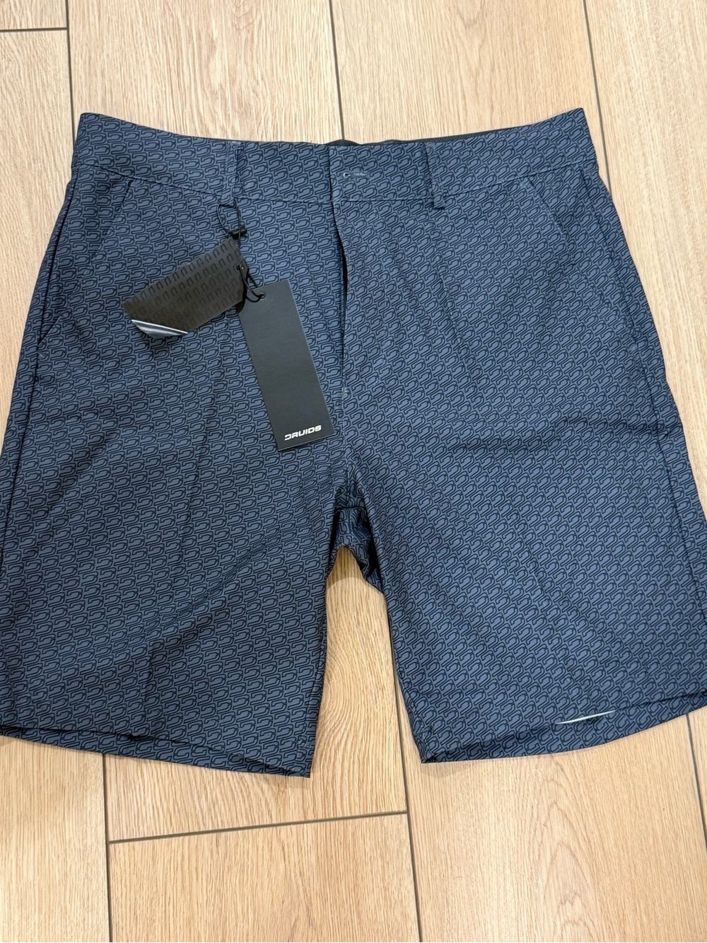 Druids Golf UK - Men’s Golf Shorts NWT